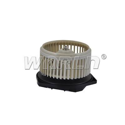 3U131C6829 รถ AC คอมเพรสเซอร์เครื่องเป่าลม 12V สำหรับ Nissan Murano Z50 Elgrand E51 LHD WXB0484